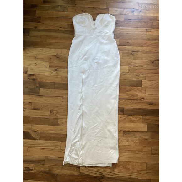 Superdown Gianna Sweathart Split Gown White Maxi Formal Holiday Black Tie Medium - Picture 3 of 14